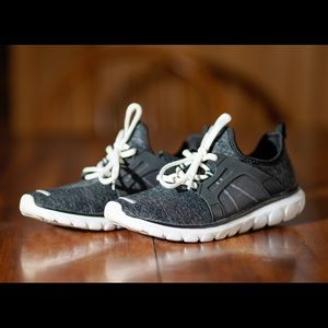 Champion Cushion Fit Women’s Sneakers